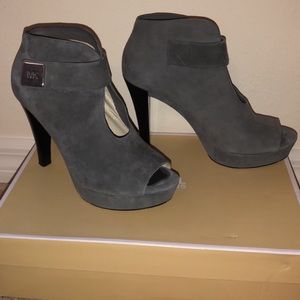 Michael Kors grey suede heels